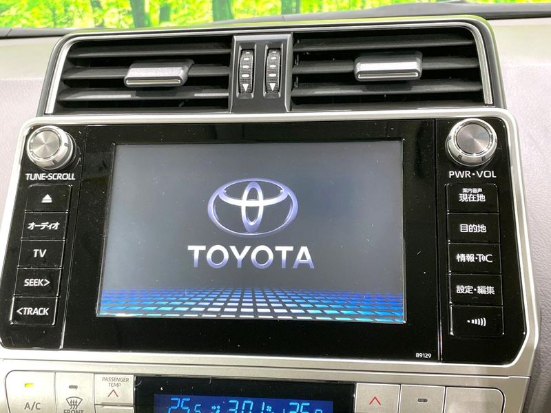 2019 Toyota Land Cruiser Prado LDA-GDJ150W (UW-6aa370a1e1352)[17]