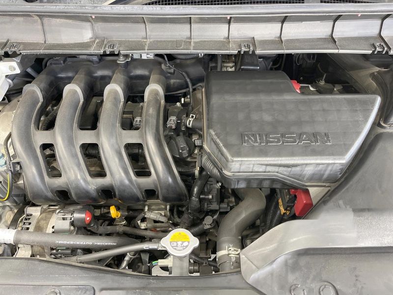 2017 Nissan Serena DAA-GFC27 (UW-6aa370a8e28c4)[14]
