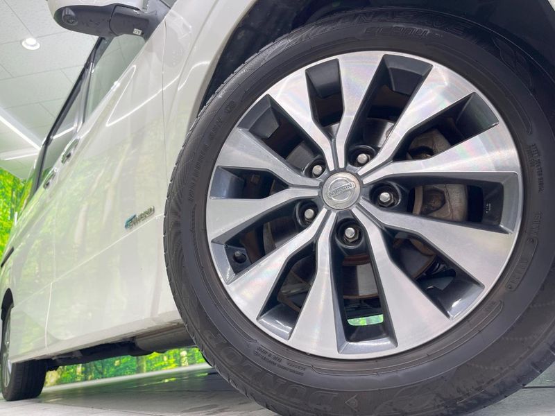 2017 Nissan Serena DAA-GFC27 (UW-6aa370a8e28c4)[18]