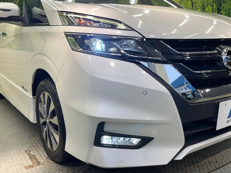 2017 Nissan Serena DAA-GFC27 (UW-6aa370aa59758)[11]