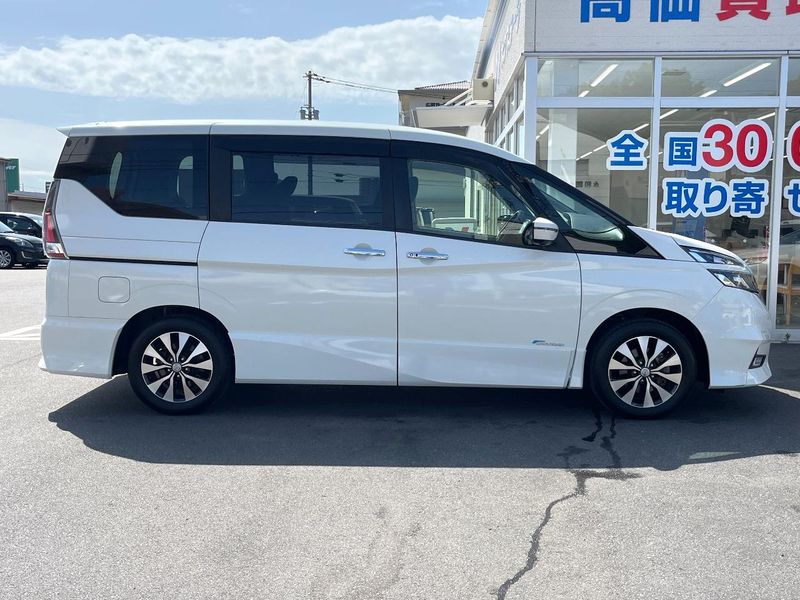 2018 Nissan Serena DAA-GFC27 (UW-6aa370ac71dd9)[5]