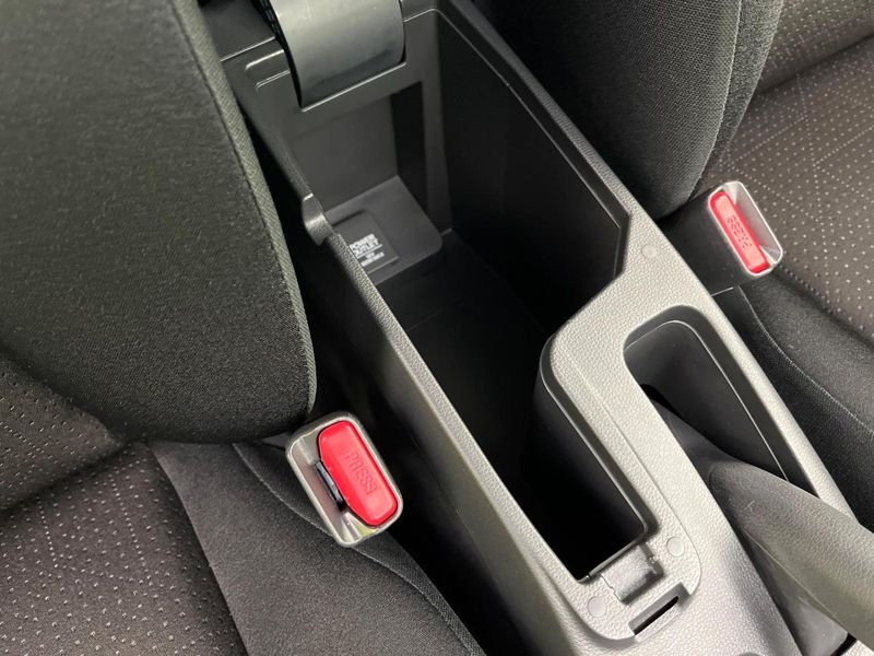 2016 Honda Fit Hybrid DAA-GP5 (UW-6aa370c43708a)[23]
