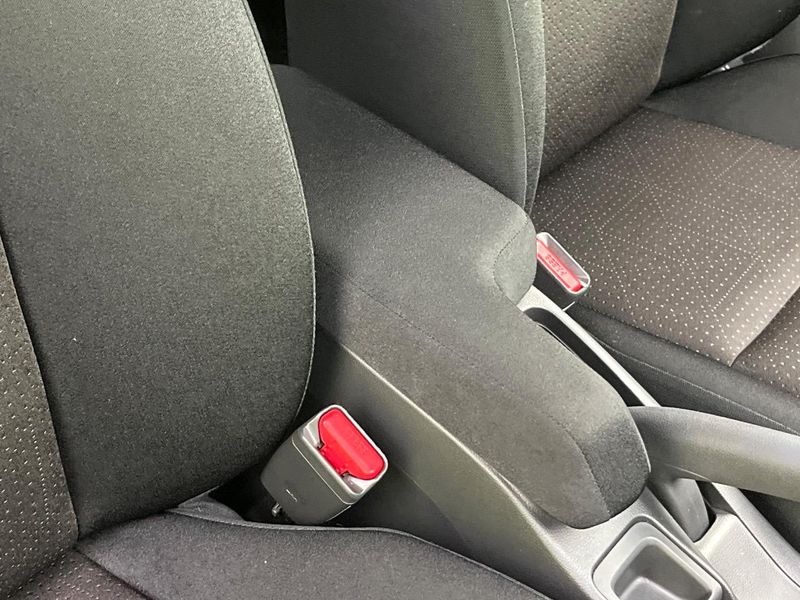 2016 Honda Fit Hybrid DAA-GP5 (UW-6aa370c43708a)[21]