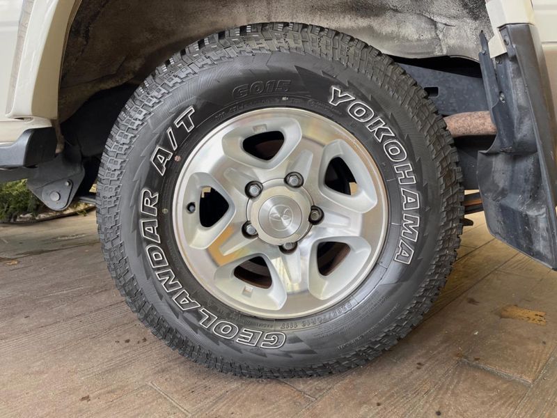 2014 Toyota Land Cruiser 70 CBF-GRJ76K (UW-6aa370cd01d2f)[11]