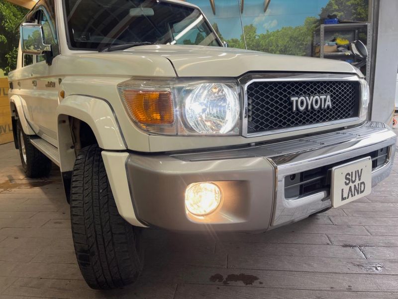 2014 Toyota Land Cruiser 70 CBF-GRJ76K (UW-6aa370cd01d2f)[5]