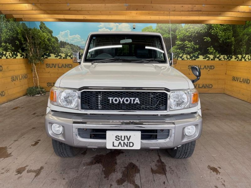 2014 Toyota Land Cruiser 70 CBF-GRJ76K (UW-6aa370cd01d2f)[16]