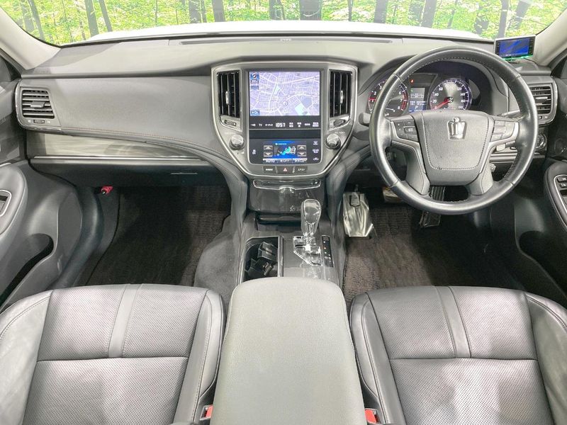 2013 Toyota Crown DBA-GRS211 (UW-6aa370cf7e0ac)[11]