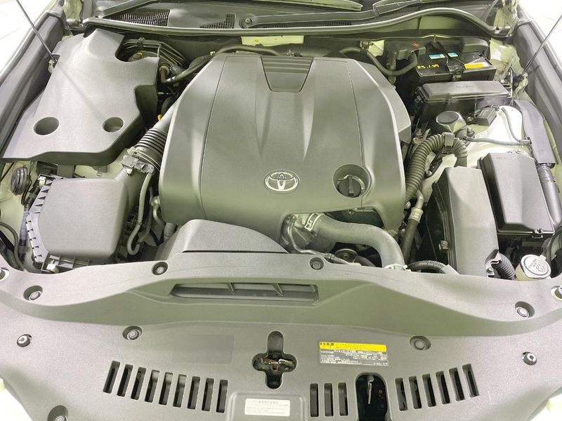 2013 Toyota Crown DBA-GRS211 (UW-6aa370cf7e0ac)[4]