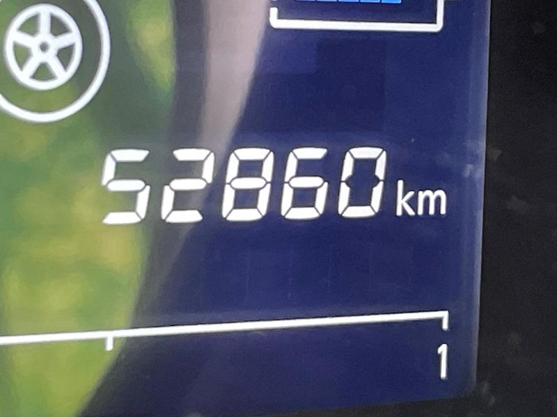 2017 Nissan Note DAA-HE12 (UW-6aa370f60fe27)[2]