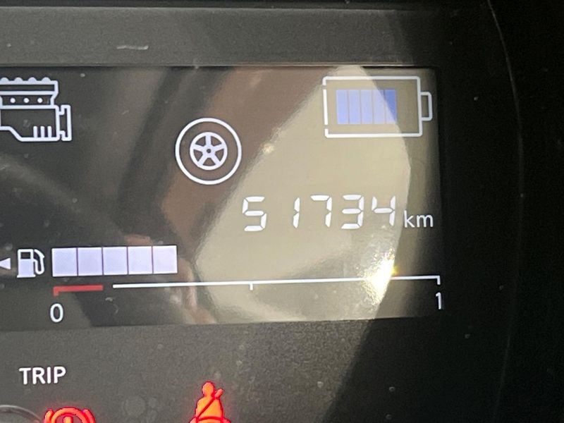 2018 Nissan Note DAA-HE12 (UW-6aa370f6e3f6f)[2]