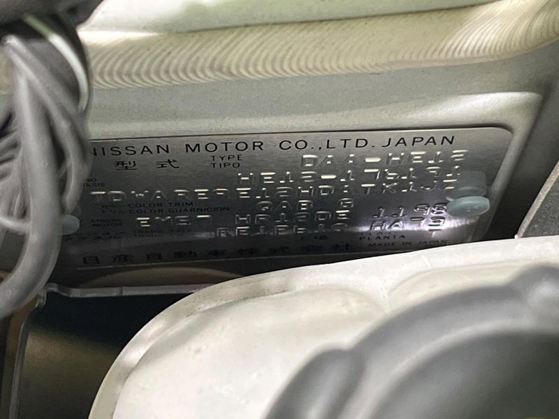 2018 Nissan Note DAA-HE12 (UW-6aa370f6e3f6f)[1]