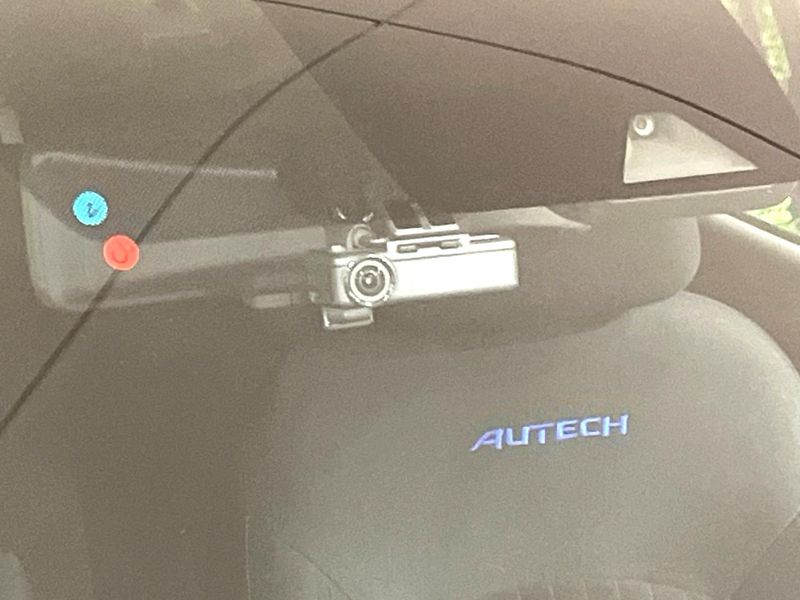 2019 Nissan Note DAA-HE12 (UW-6aa370f89bec4)[8]