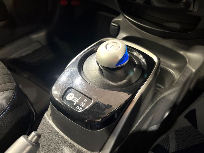 2019 Nissan Note DAA-HE12 (UW-6aa370f89bec4)[13]