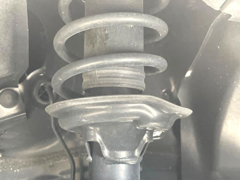 2019 Honda N-BOX CUSTOM DBA-JF3 (UW-6aa3714cb37f7)[27]