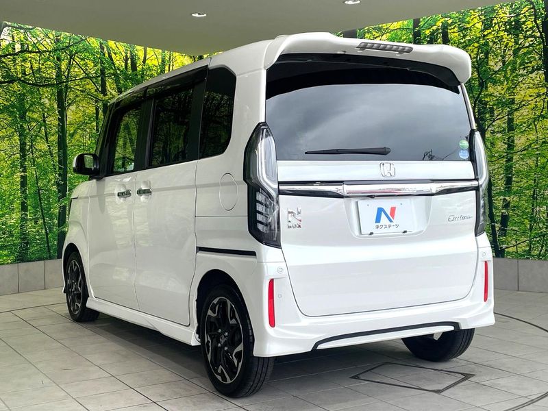 2019 Honda N-BOX CUSTOM DBA-JF3 (UW-6aa3714cb37f7)[8]