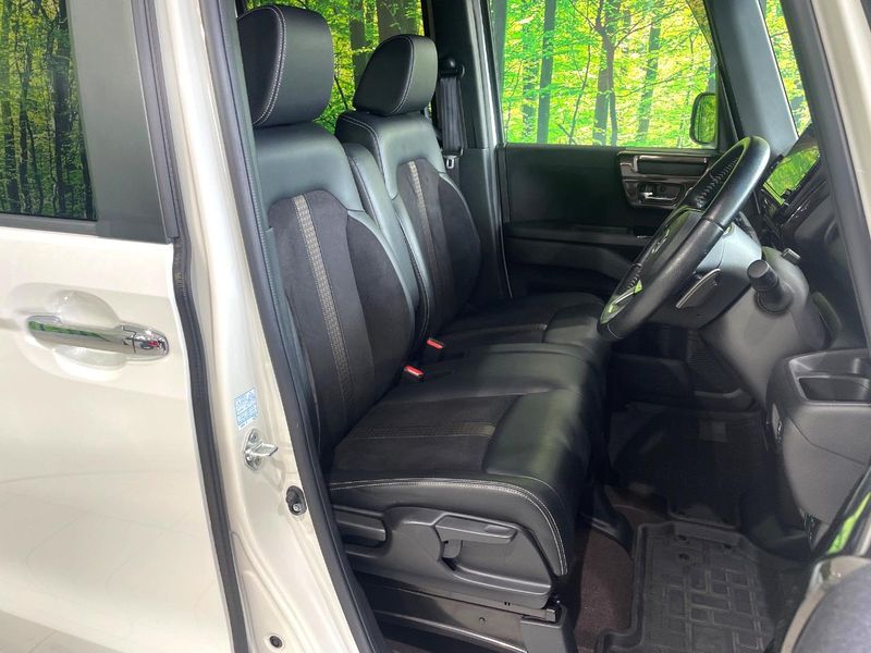 2019 Honda N-BOX CUSTOM DBA-JF3 (UW-6aa3714cb37f7)[29]