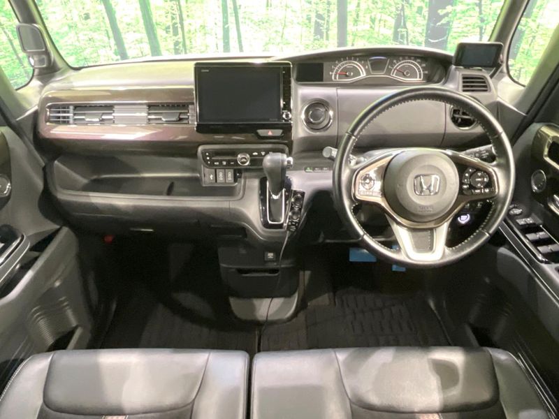 2019 Honda N-BOX CUSTOM DBA-JF3 (UW-6aa3714d8f6d0)[21]