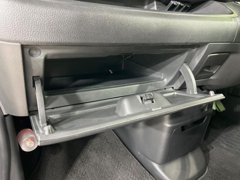 2022 Honda N-BOX CUSTOM 6BA-JF3 (UW-6aa371586e147)[27]