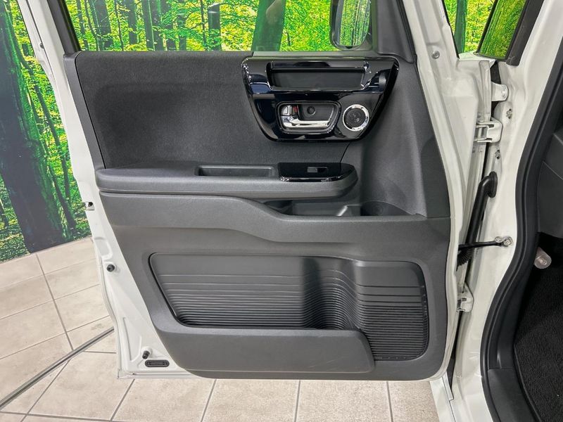 2022 Honda N-BOX CUSTOM 6BA-JF3 (UW-6aa371586e147)[25]