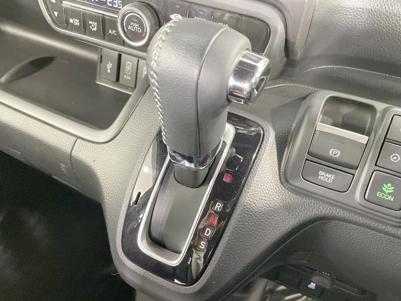 2023 Honda N-BOX CUSTOM 6BA-JF4 (UW-6aa371635b9e8)[9]