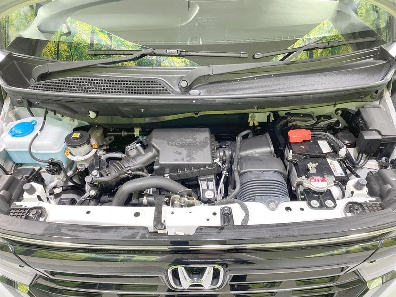 2023 Honda N-BOX CUSTOM 6BA-JF4 (UW-6aa371635b9e8)[4]