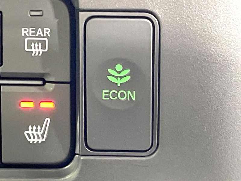 2025 Honda N-BOX 6BA-JF5 (UW-6aa3716b124f2)[11]