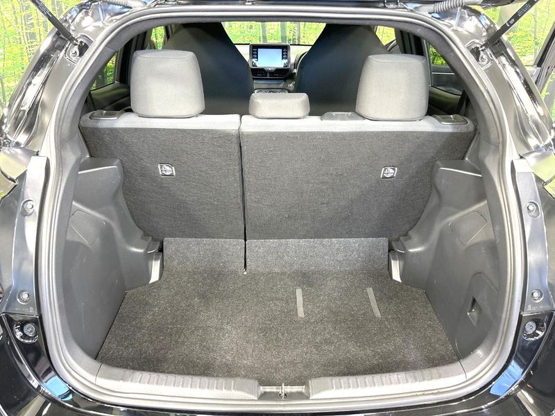 2022 Toyota Yaris 5BA-KSP210 (UW-6aa371a6e934e)[15]