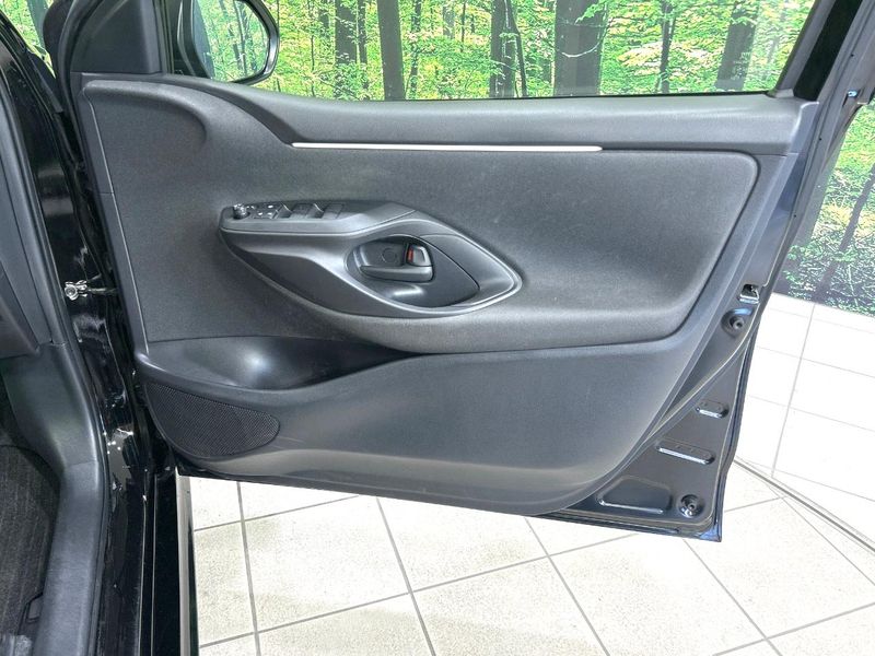 2022 Toyota Yaris 5BA-KSP210 (UW-6aa371a6e934e)[14]