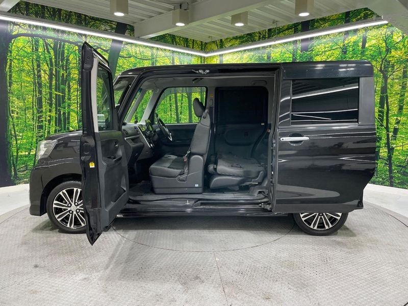 2017 Daihatsu Tanto DBA-LA600S (UW-6aa371d079125)[18]