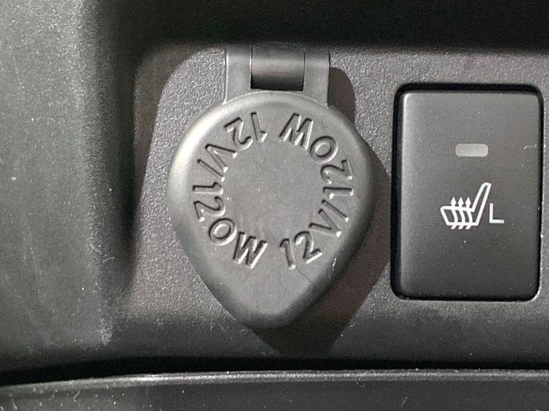 2024 Toyota Roomy 4BA-M900A (UW-6aa372146ac5f)[24]