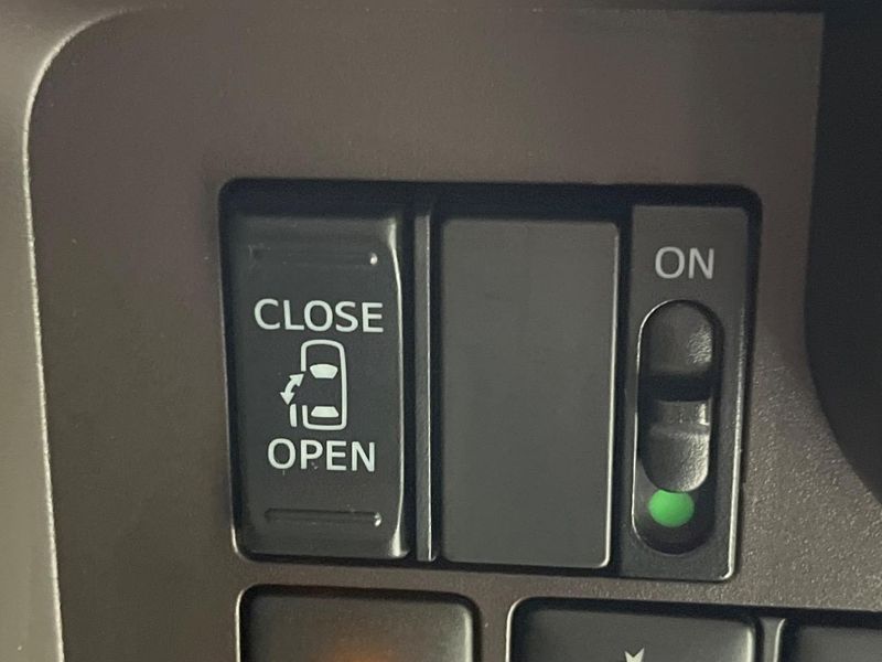 2018 Daihatsu Toll DBA-M910S (UW-6aa3721911743)[25]