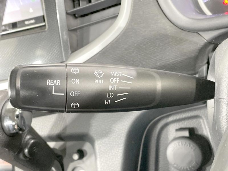 2013 Suzuki Wagon R Stingray DBA-MH34S (UW-6aa3723c2dbd6)[23]