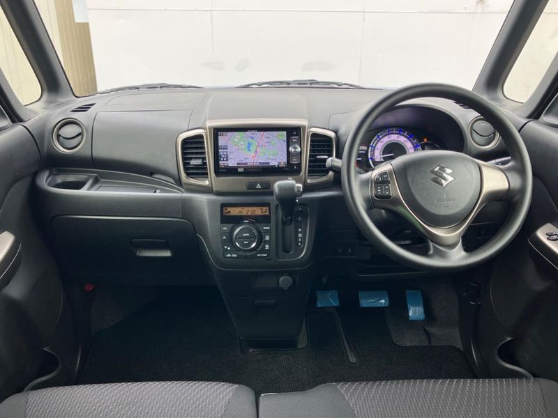 2017 Suzuki Spacia Custom Z DAA-MK42S (UW-6aa37247c7dfb)[20]