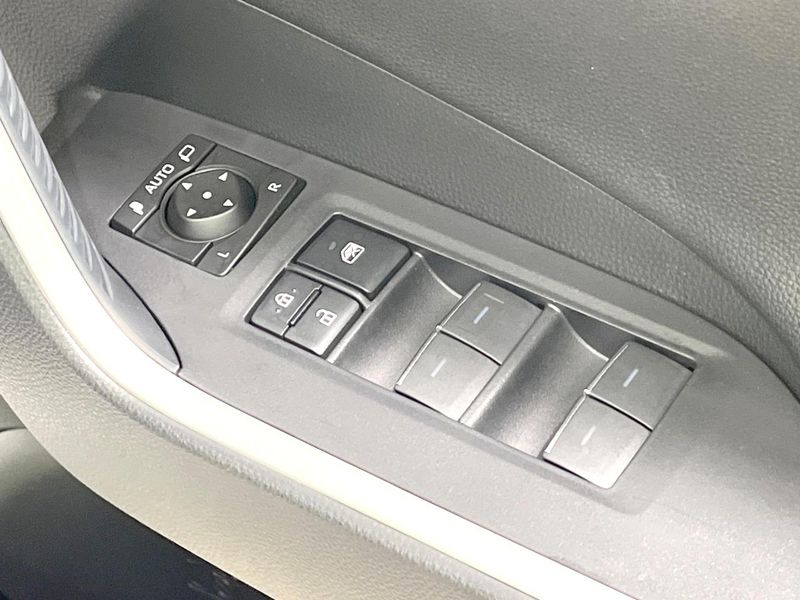 2025 Toyota RAV4 6BA-MXAA54 (UW-6aa37293c58c5)[26]