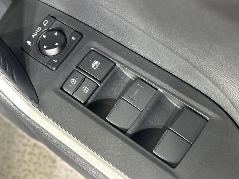 2021 Toyota RAV4 6BA-MXAA54 (UW-6aa37296246dd)[16]