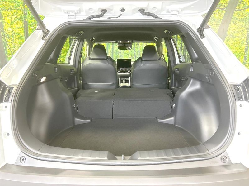 2024 Toyota Corolla Cross 4BA-MXGA10 (UW-6aa37299d06a3)[12]
