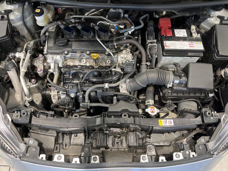 2025 Toyota Yaris 5BA-MXPA10 (UW-6aa3729c29fb1)[7]