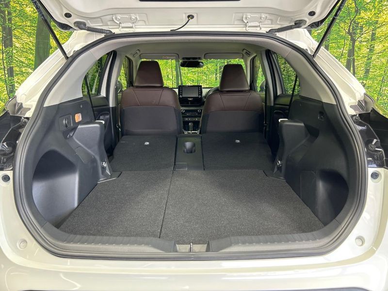 2021 Toyota Yaris Cross 6AA-MXPJ10 (UW-6aa372a2dd06b)[28]