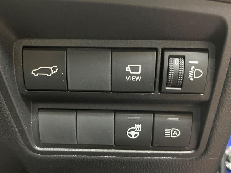 2022 Toyota Yaris Cross 6AA-MXPJ15 (UW-6aa372b0be06a)[21]