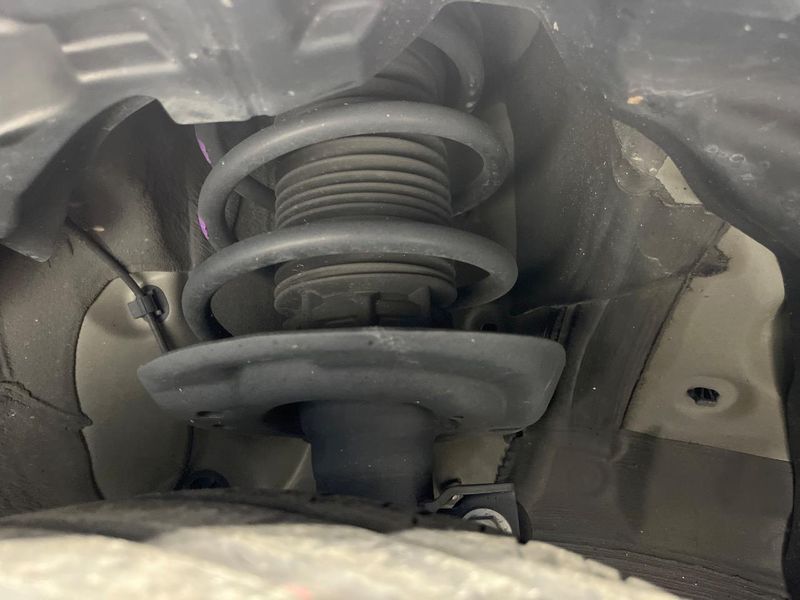 2021 Toyota Aqua 6AA-MXPK11 (UW-6aa372b211933)[20]
