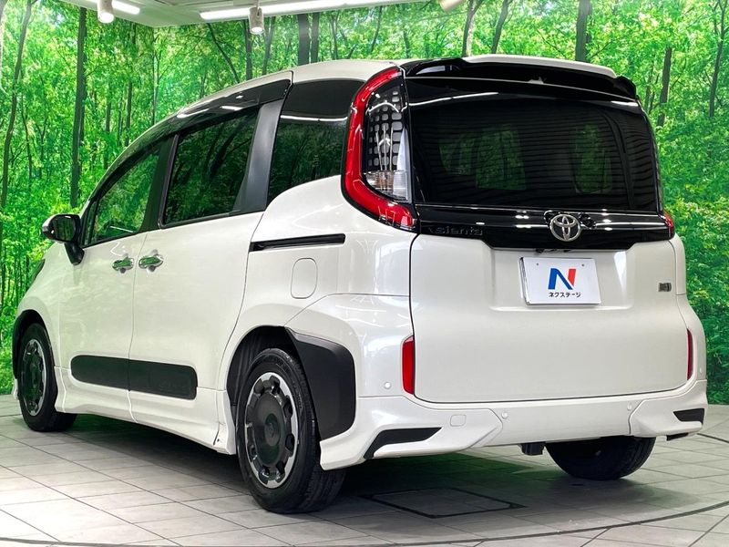 2023 Toyota Sienta 6AA-MXPL10G (UW-6aa372bc67099)[7]
