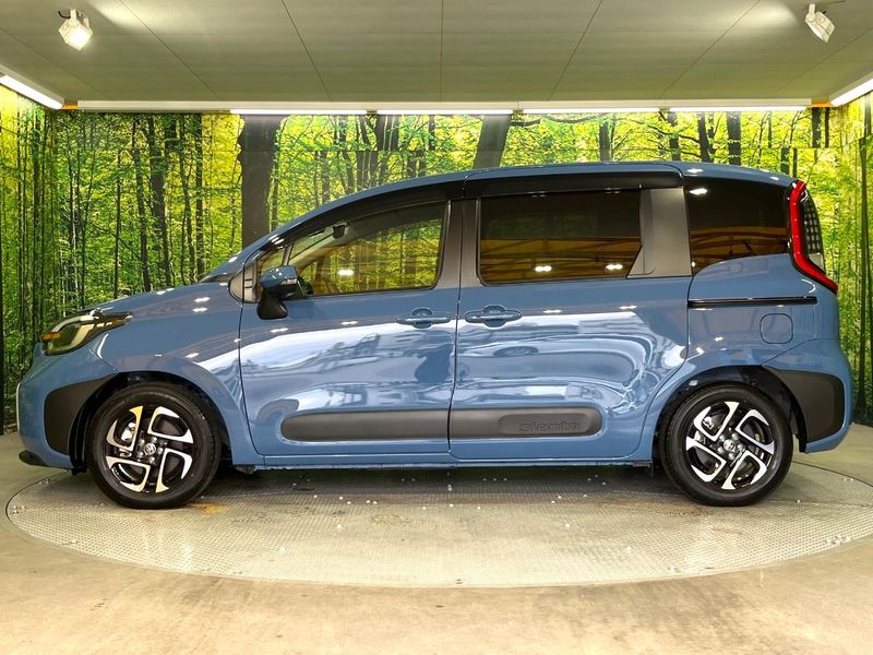 2024 Toyota Sienta 6AA-MXPL10G (UW-6aa372bea885c)[12]