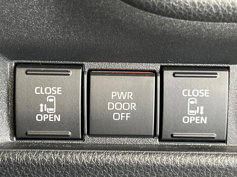 2024 Toyota Sienta 6AA-MXPL10G (UW-6aa372bf588f6)[23]