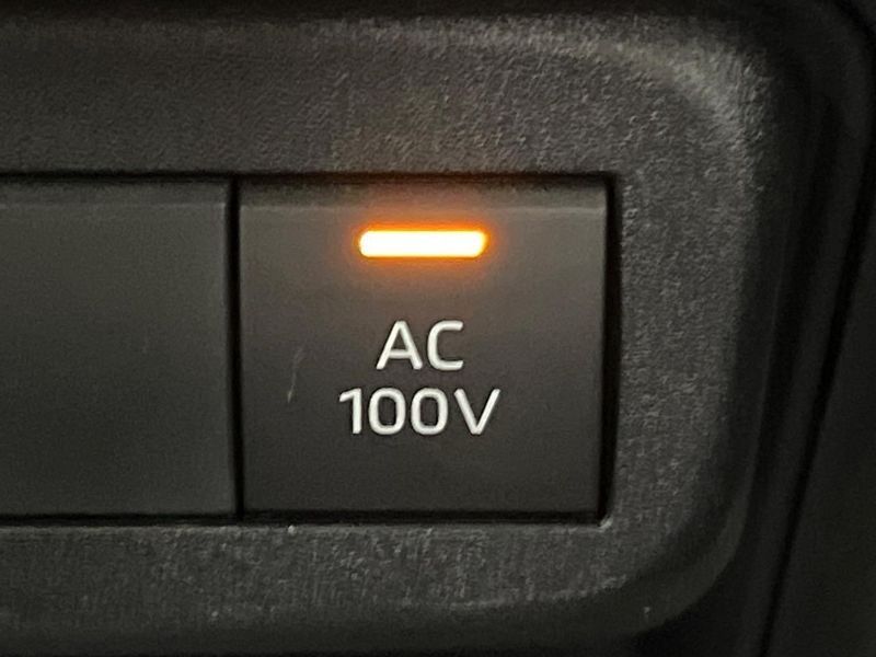 2024 Toyota Sienta 6AA-MXPL10G (UW-6aa372bf588f6)[15]