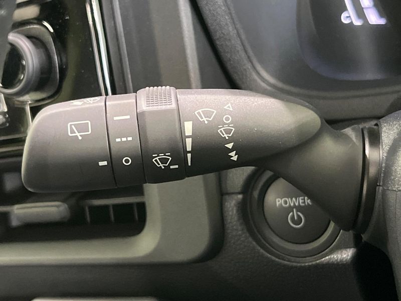 2024 Toyota Sienta 6AA-MXPL10G (UW-6aa372bf588f6)[17]