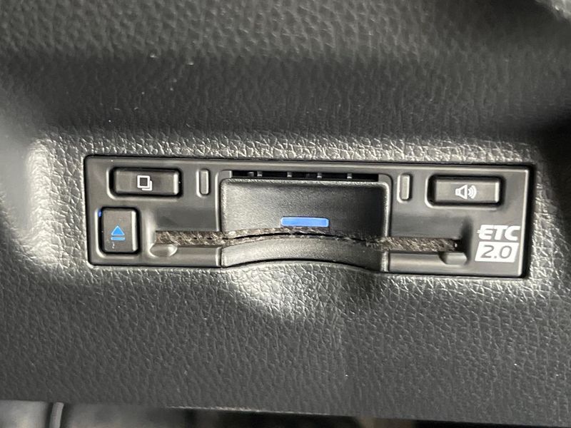 2024 Toyota Sienta 6AA-MXPL10G (UW-6aa372c000c17)[25]