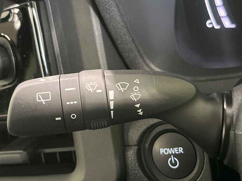 2024 Toyota Sienta 6AA-MXPL10G (UW-6aa372c000c17)[16]