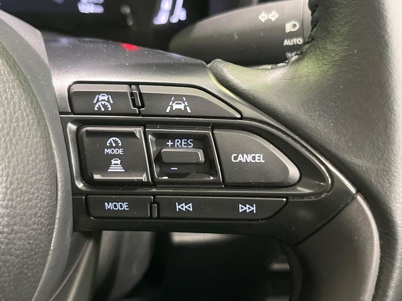 2024 Toyota Sienta 6AA-MXPL10G (UW-6aa372c000c17)[19]