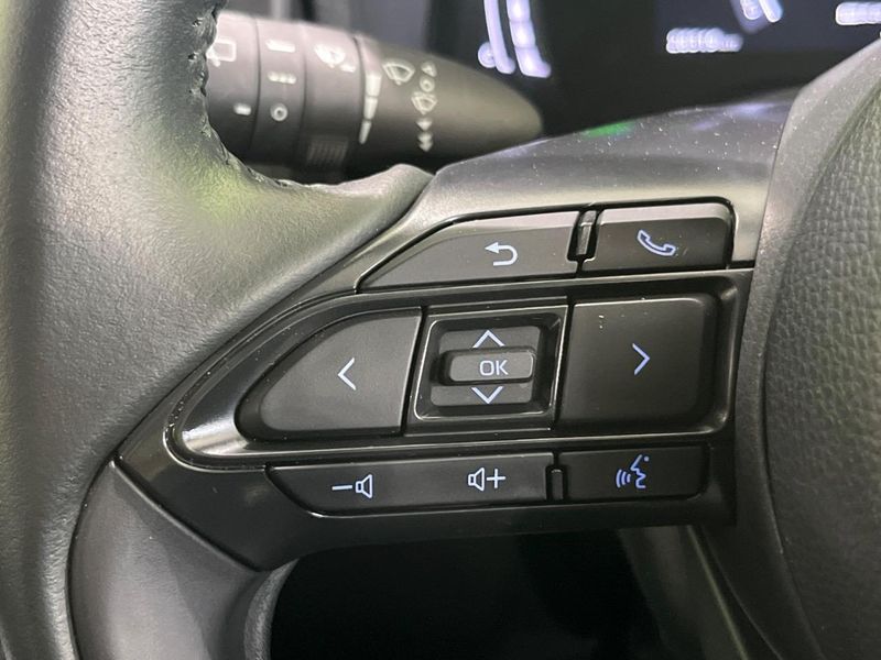 2024 Toyota Sienta 6AA-MXPL10G (UW-6aa372c000c17)[18]