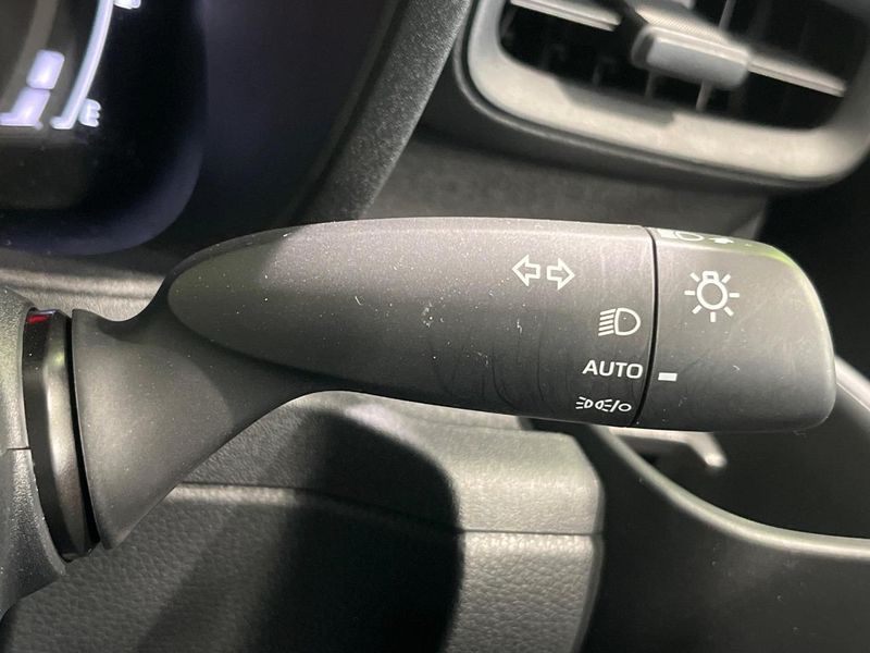 2024 Toyota Sienta 6AA-MXPL10G (UW-6aa372c000c17)[17]